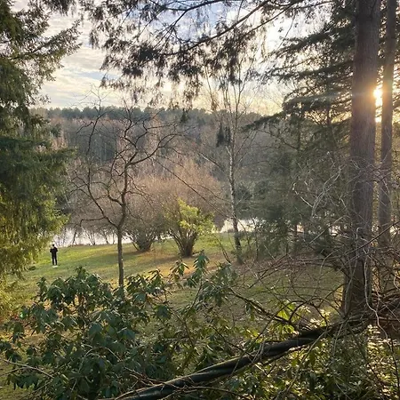 Avec Etang Prive Proche Zoo De La Fleche Et Circuit Des 24h Du Mans Шале
